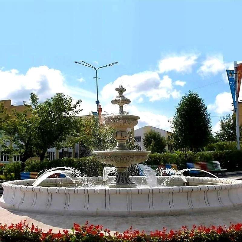 Betona strūklakas baseins - Lugano ezers, 2514